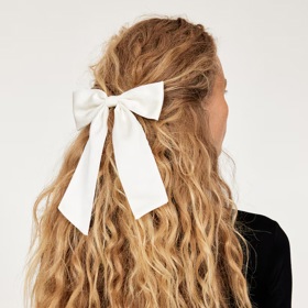 Mašle do vlasů, H&M, 189 Kč
