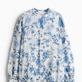 Vzorované viskózové šaty, H&M, 479 Kč
