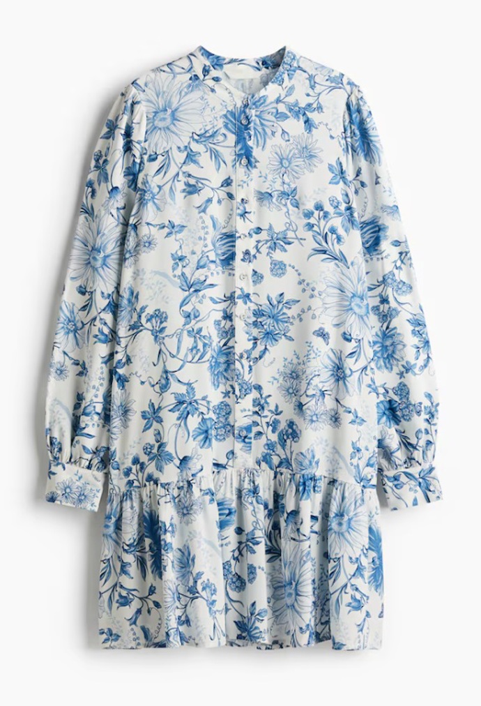 Vzorované viskózové šaty, H&M, 479 Kč
