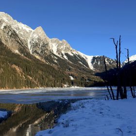 Jezero Antholz.
