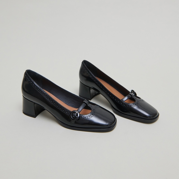 Jonak, 120 eur
