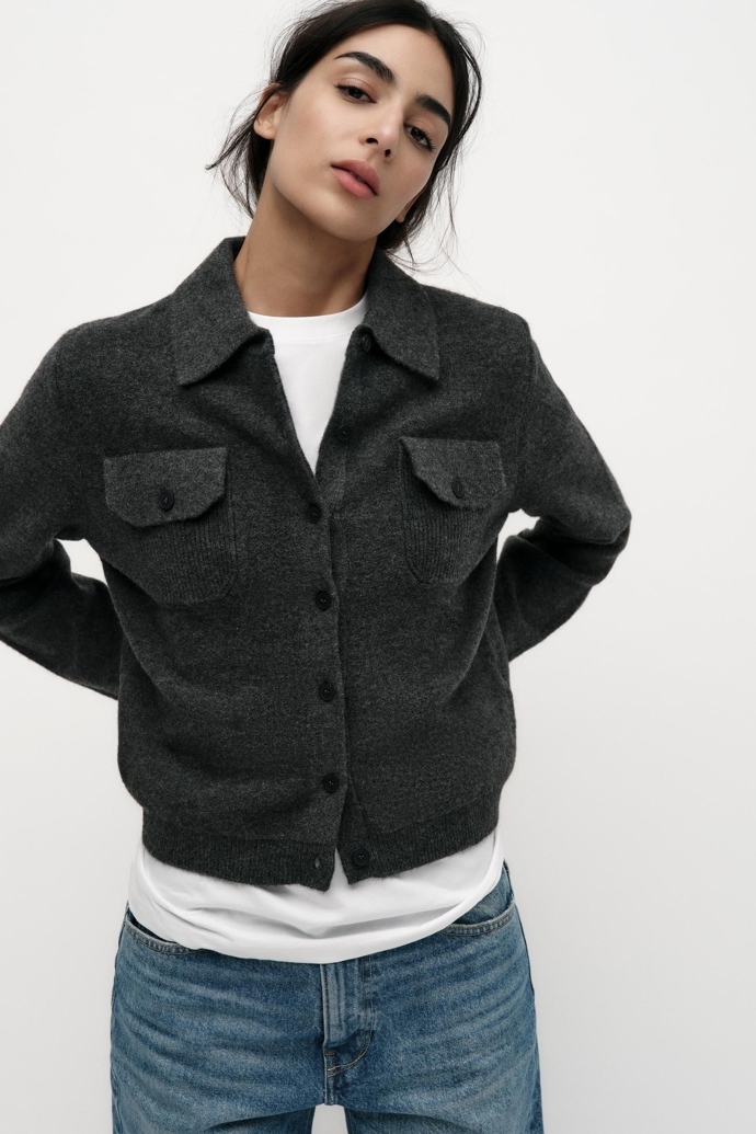 Kardigan, Zara, 849 Kč
Kardigan, Zara, 849 Kč