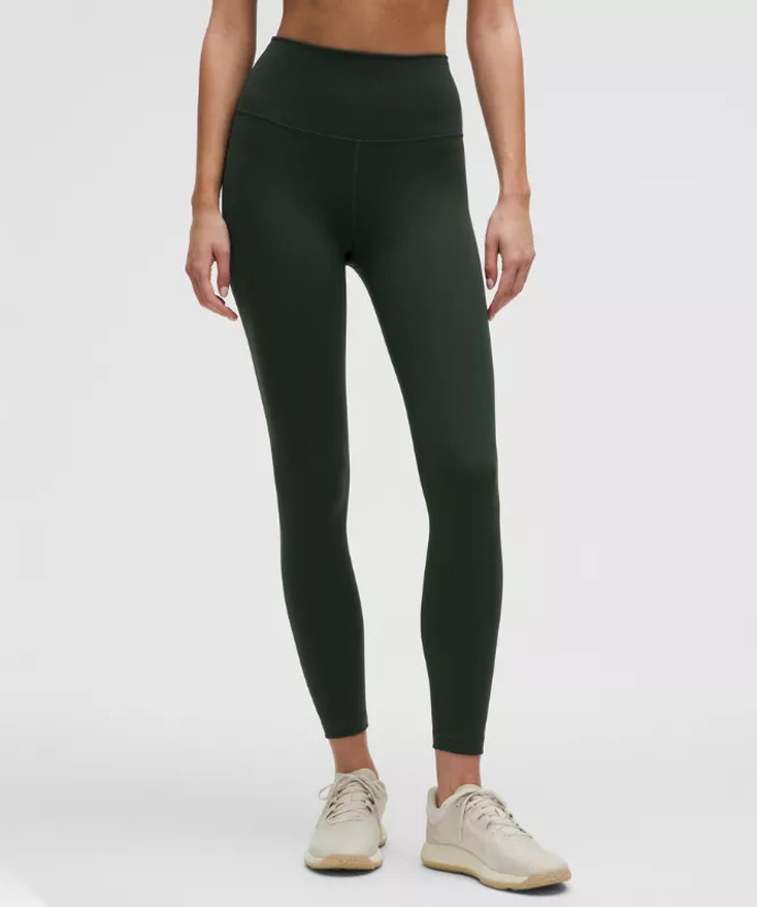 Legíny, Lululemon, 98 eur
