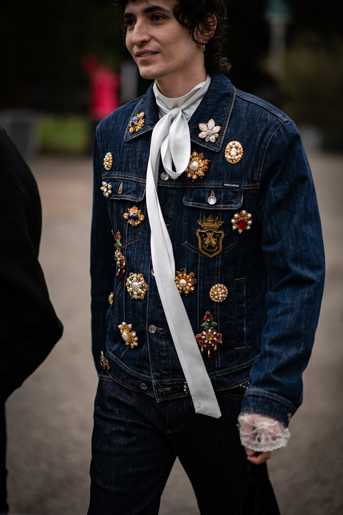 Inspirace z módního veletrhu Pitti Uomo a pánských fashion weeků 2025 z Milána a Paříže.
