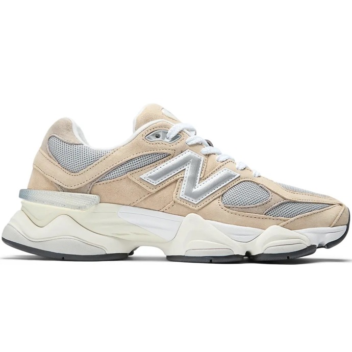 New Balance, 4749 Kč
New Balance, 4749 Kč