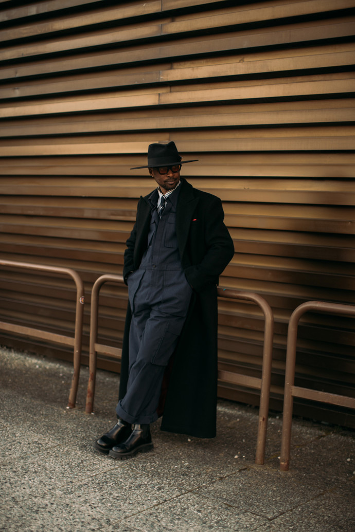 Inspirace z módního veletrhu Pitti Uomo a pánských fashion weeků 2025 z Milána a Paříže.
