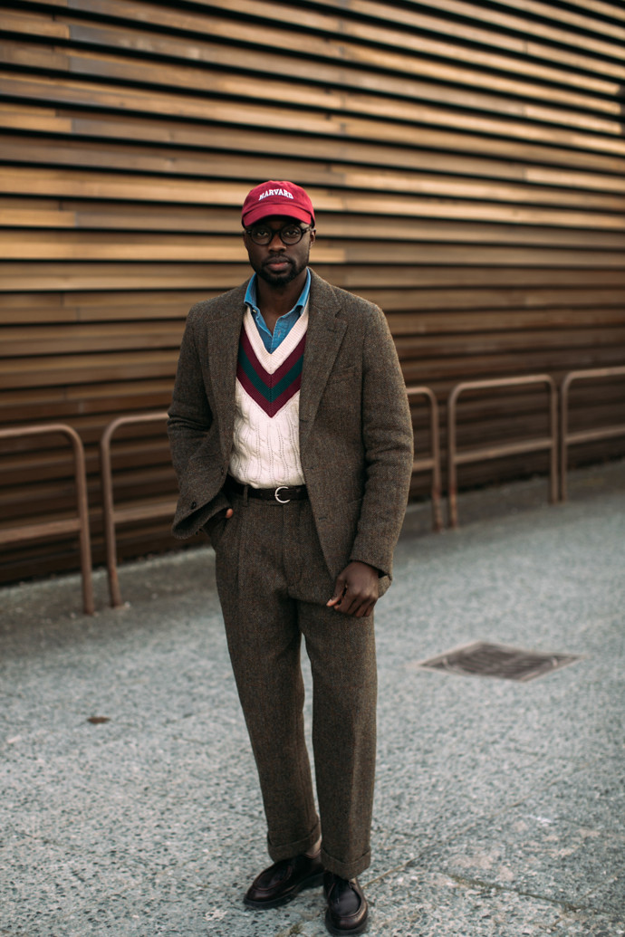 Inspirace z módního veletrhu Pitti Uomo a pánských fashion weeků 2025 z Milána a Paříže.

