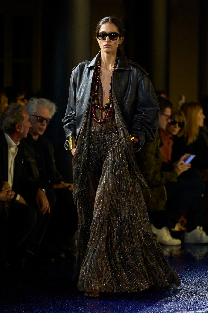 Saint Laurent S25
Saint Laurent S25