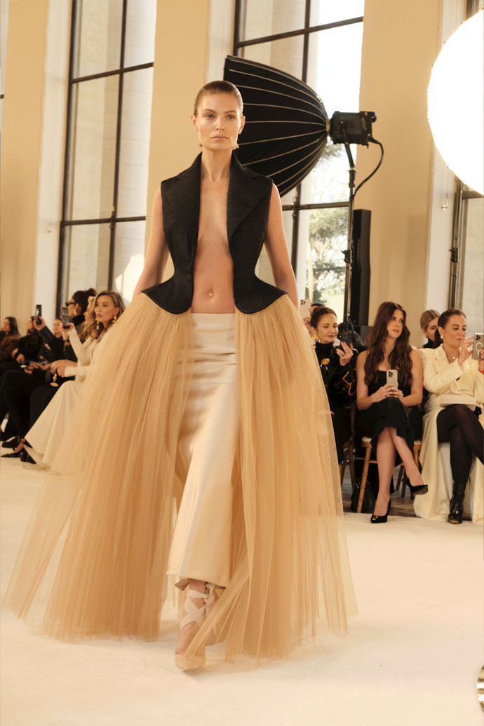 Schiaparelli
