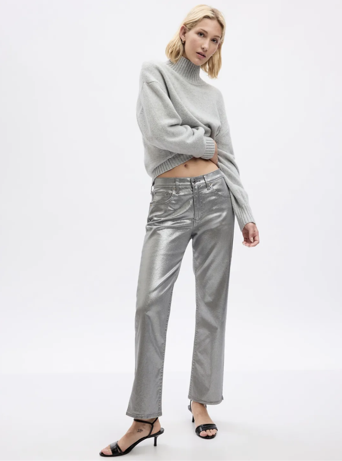 Metalické džíny loose Mid Rise '90s, GAP, 1 319 Kč
