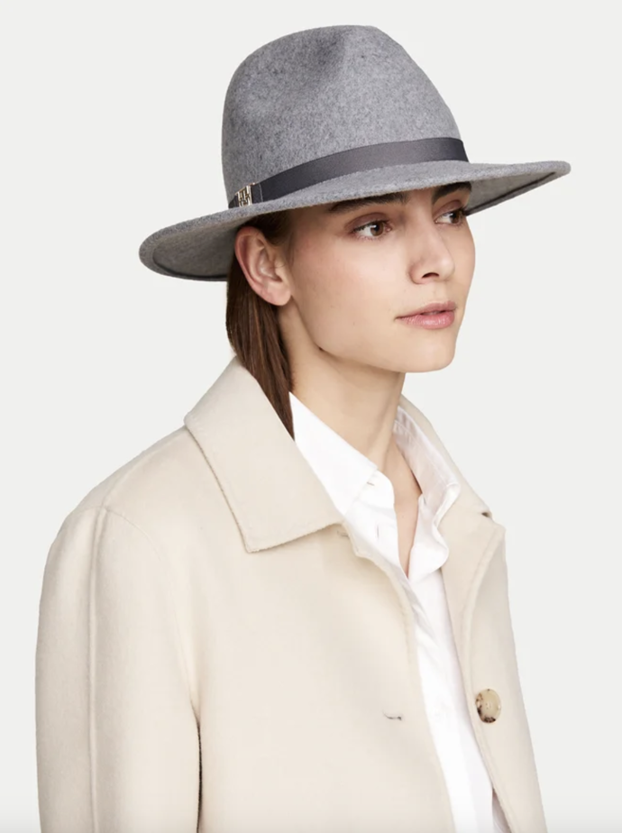 Klobouk šedý, Tommy Hilfiger, eObuv,  1 570 Kč
