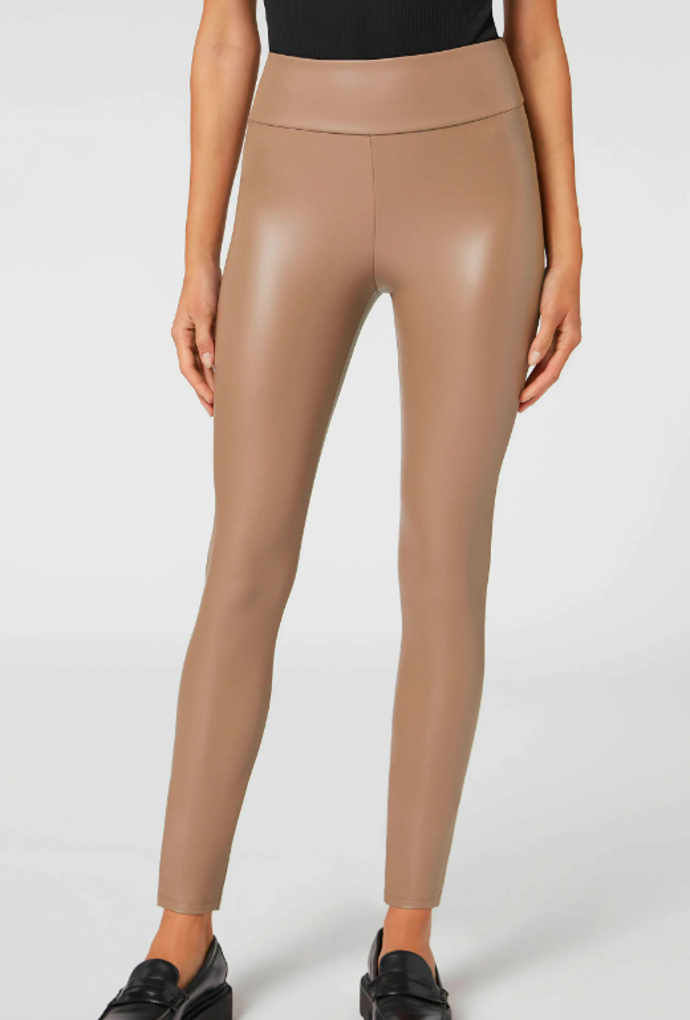 Kožené legíny, Calzedonia, 849 Kč
Kožené legíny, Calzedonia, 849 Kč