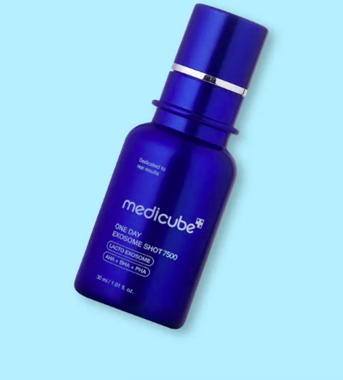 Regenerační sérum s mikrojehličkami One Day Exosome Shot Pore Ampoule, Medicube, 930 Kč
