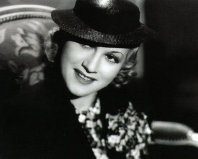 Adina Mandlová ve filmu Druhé mládí
Adina Mandlová ve filmu Druhé mládí