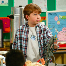 Angus T. Jones v sitcomu Dva a půl chlapa
