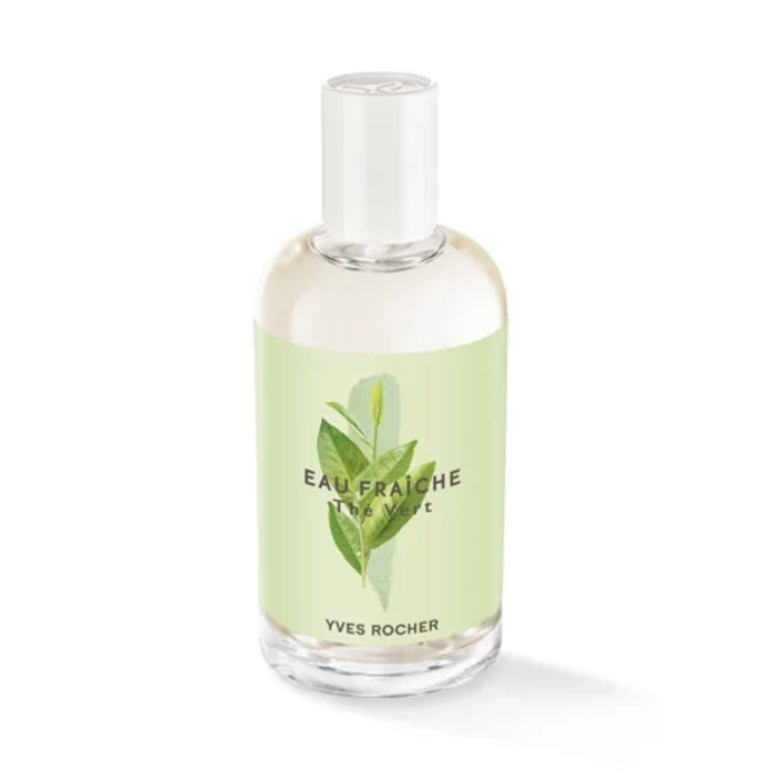 Svěží citrusová dřevitá vůně Eau Fraiche Zelený čaj, 990 Kč/100 ml

 

