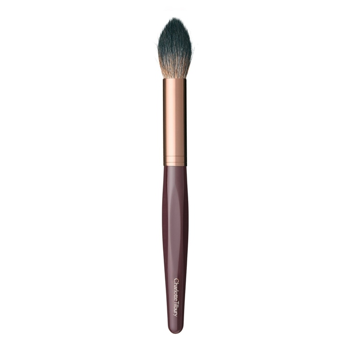 Štětec na konturování Powder & Sculpt Brush, Charlotte Tilbury, 1290 Kč
