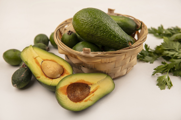Avokádo je plné vitamínu E a zdravých tuků
Avokádo je plné vitamínu E a zdravých tuků