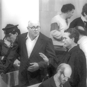 John Demjanjuk u soudu v Izraeli v 80. letech
