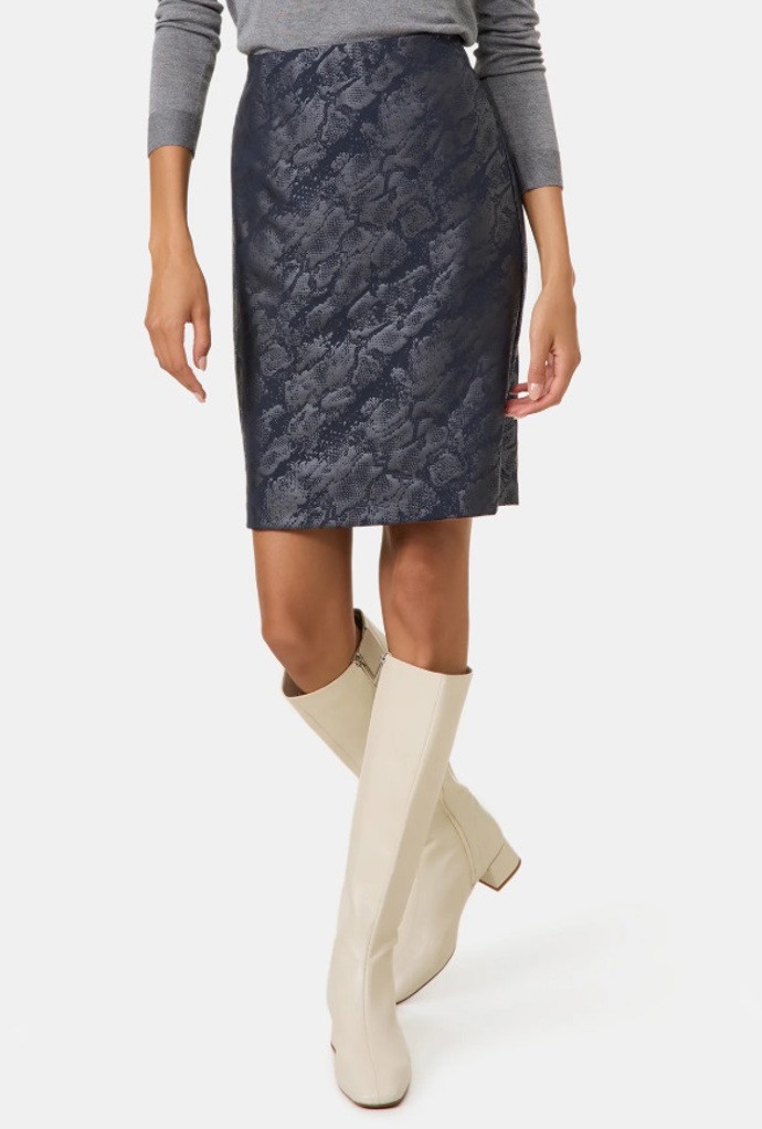 Pouzdrová sukně, Gerry Weber, 1 679 Kč (původní cena 2 399 Kč)
