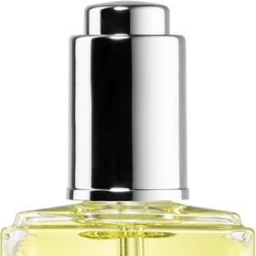 Vyživující olej na nehty Superfood Repair Oil, Nails Inc, 449 Kč
