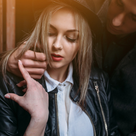 To se stalo také Jitce (40), která se po dlouhém váhání konečně přihlásila na kurz francouzštiny. 
