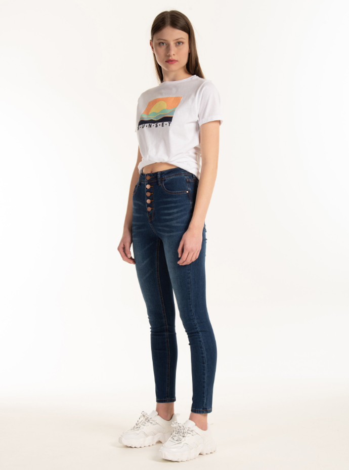 Džíny skinny s vysokým pasem Gate, 218 Kč, dostupné na gate.shop
