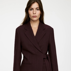 Arket, 199 eur
