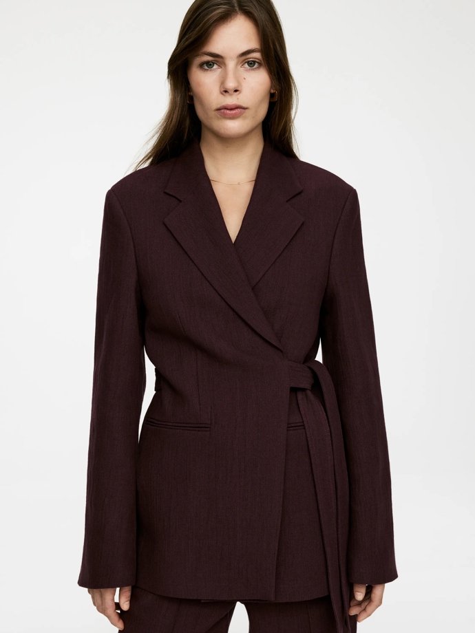 Arket, 199 eur
