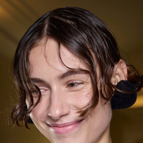 Cheekbone bob
