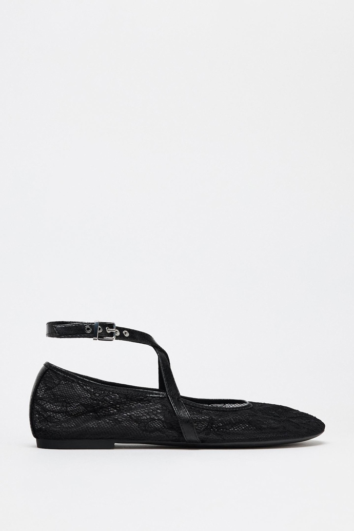 Baleríny, Zara, 699 Kč
Baleríny, Zara, 699 Kč