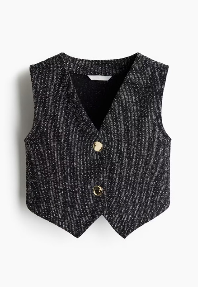 Vesta z buklé, H&M, 479 Kč
