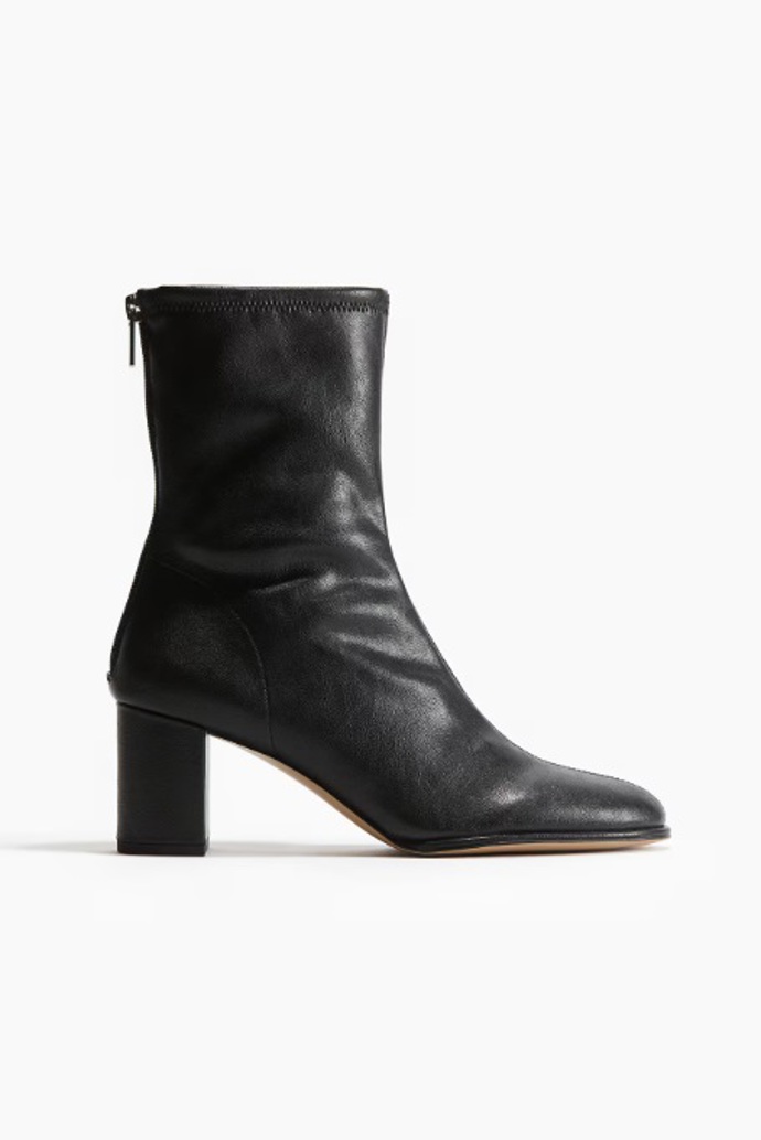 Nízké ponožkové kozačky, H&M, 1 069 Kč
