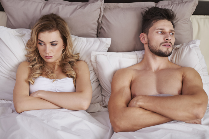 Začalo to před třemi měsíci, kdy si toho sama všimla. Partner má spoustu výmluv, proč dnes ne.
