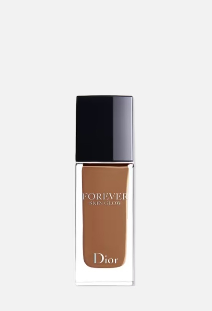 DIOR rozjasňující hydratační make-up, Douglas, 1 299 Kč
