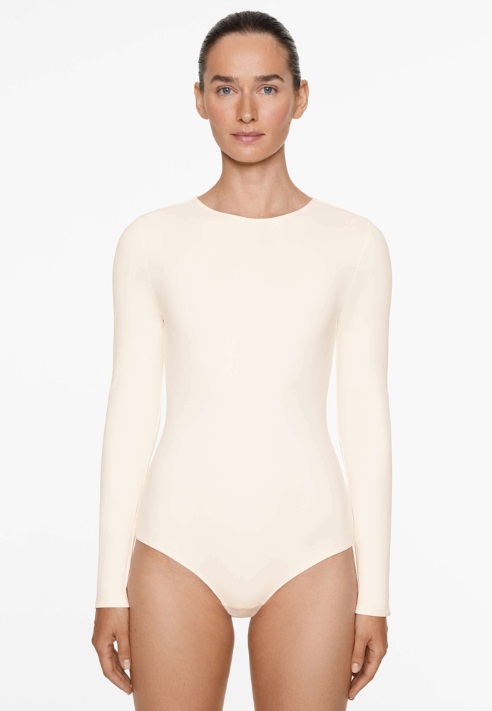 Body s dlouhý rukávem, Oysho, 999 Kč
Body s dlouhý rukávem, Oysho, 999 Kč