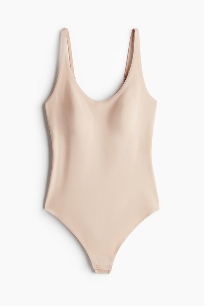 Body z mikrovlákna, H&M, 599 Kč
Body z mikrovlákna, H&M, 599 Kč