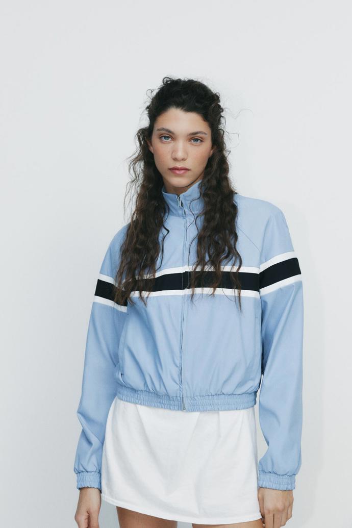 Bunda, Zara, 849 Kč
Bunda, Zara, 849 Kč