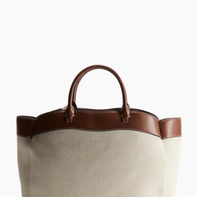 Plátěná taška shopper, H&M, 839 Kč
