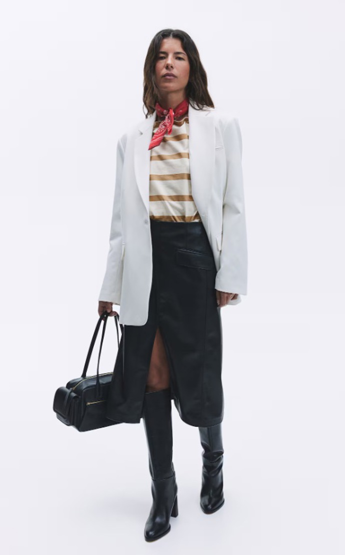 Bavlněný top s lodičkovým výstřihem, H&M, 359 Kč
