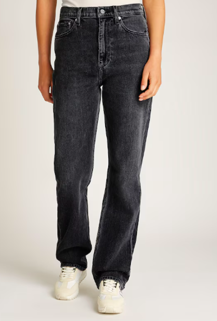 Calvin Klein Jeans 2349 Kč
Calvin Klein Jeans 2349 Kč