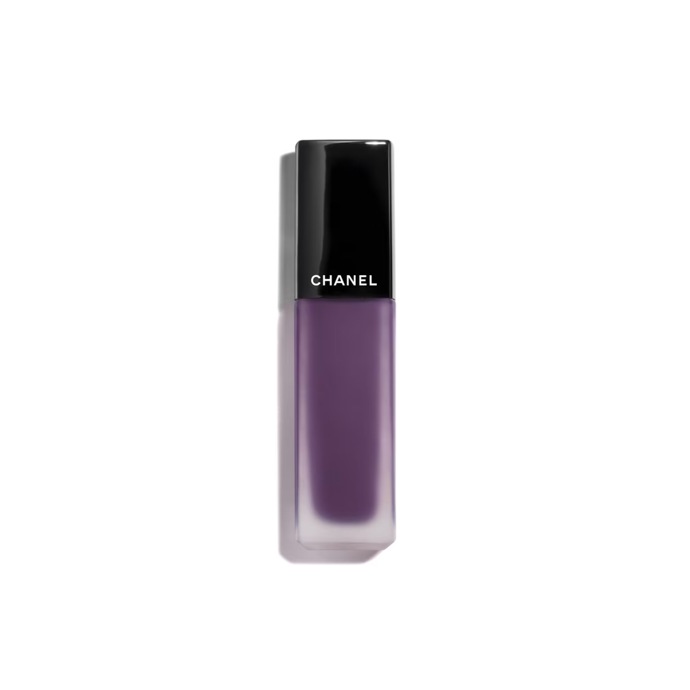 Lesk na rty, Chanel, 1330 Kč
