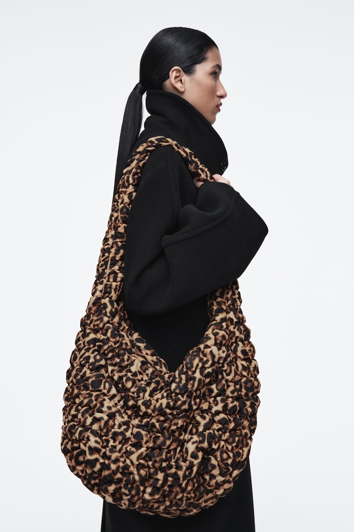 Cos, 89 eur
Cos, 89 eur