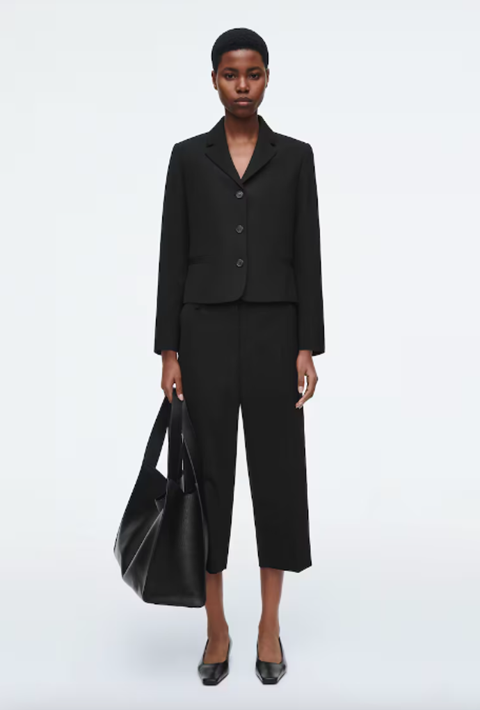 COS, 99 eur
