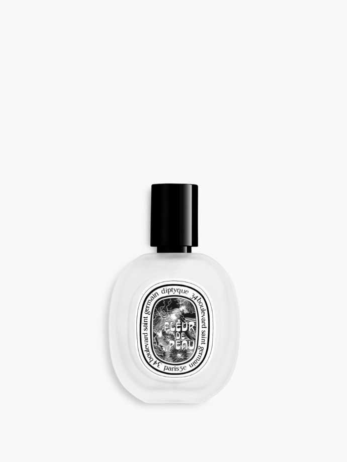 Vlasový parfém, Diptyque, 60 EUR
Vlasový parfém, Diptyque, 60 EUR