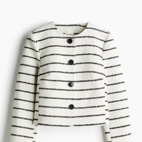Krátké sako, H&M, 959 Kč
