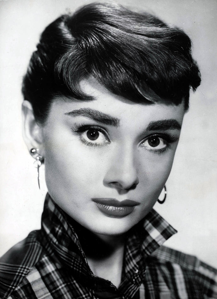 Ofina ve stylu Audrey Hepburn

