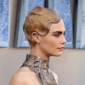 Finger waves
