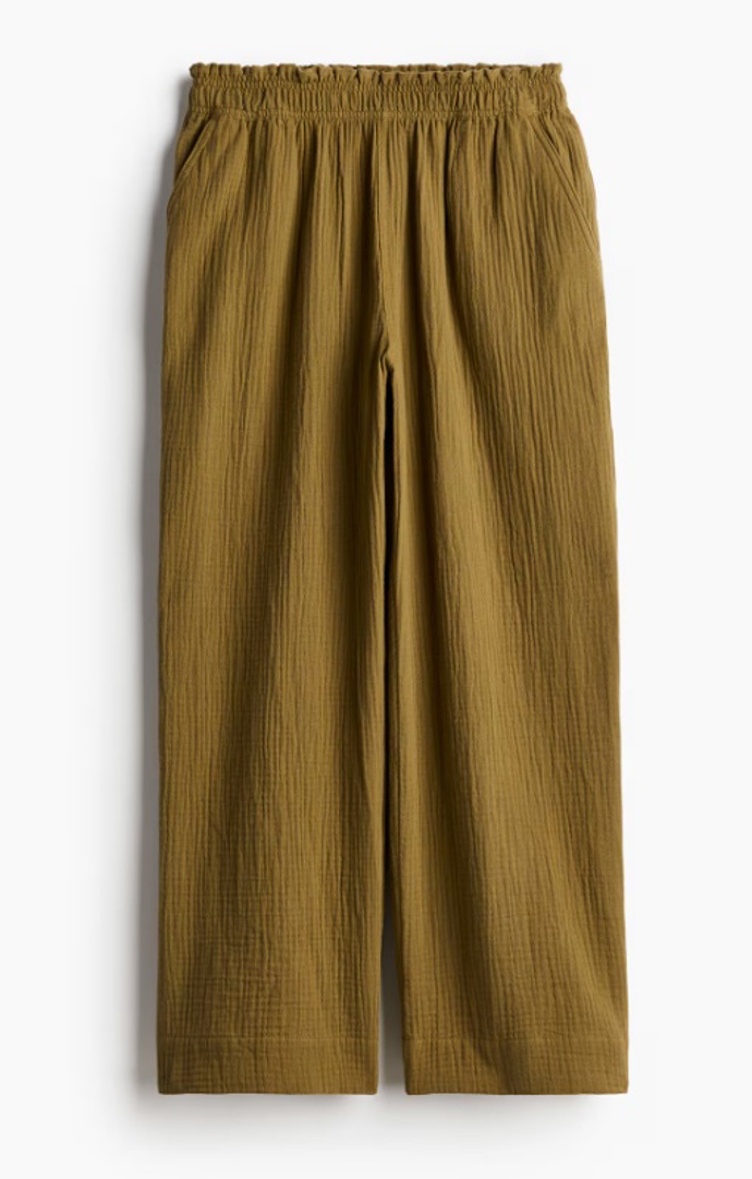 Kalhoty paper bag, H&M, 599 Kč
