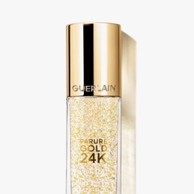 Rozjasňující podkladová báze pod make-up s 24karátovým zlatem, GUERLAIN, 1 645 Kč
